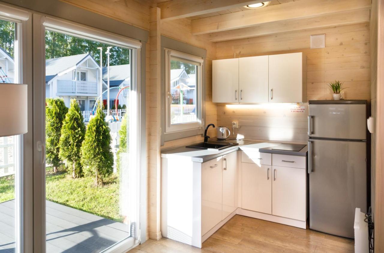 Collins Holiday Ustronie Morskie Exterior photo